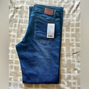 Barbell Apparel Relaxed Athletic Jeans Fit